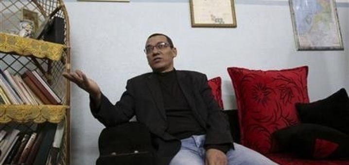 الصحفي العالول: تعرضت للتعذيب ولن اكتب في السياسة مجددا